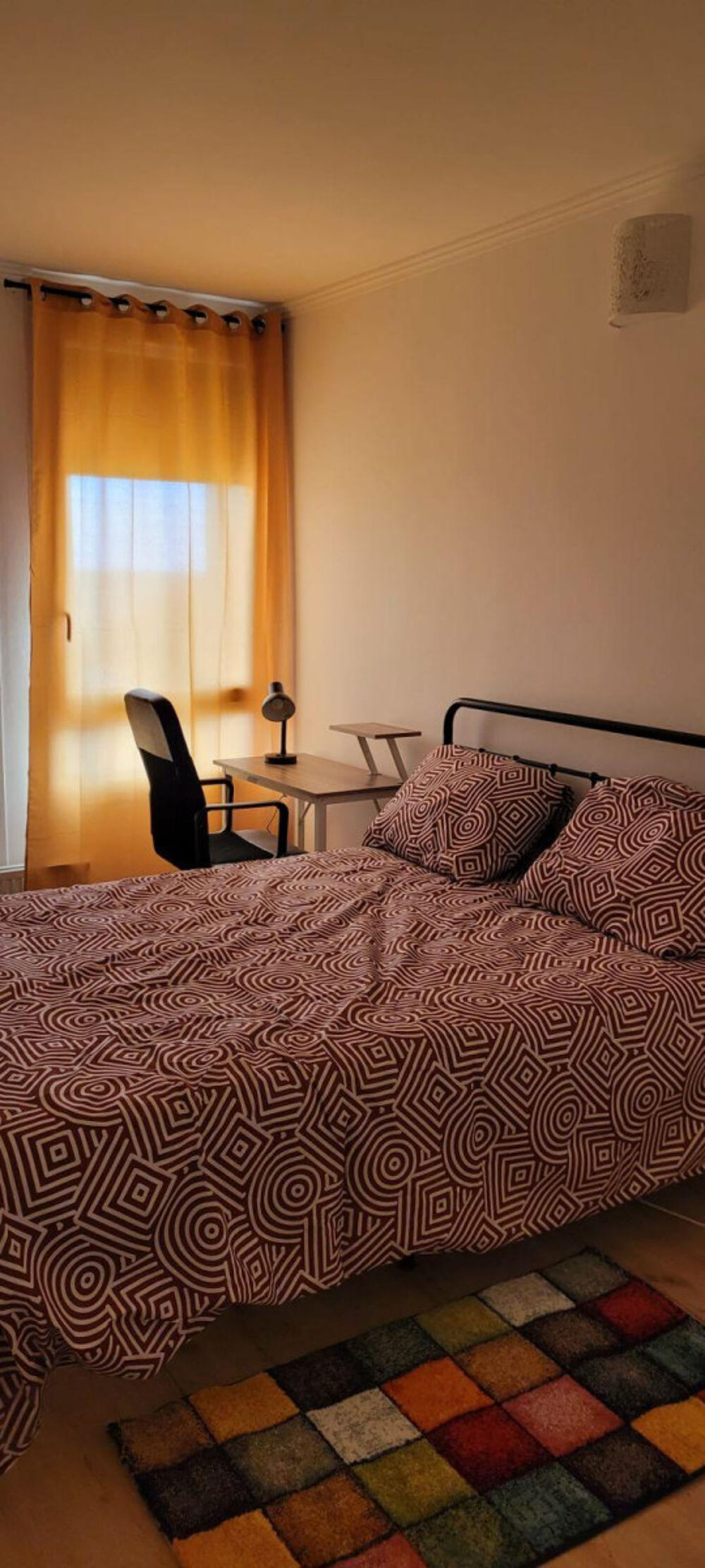 Belle chambre Meublée dans un quartier calme.
