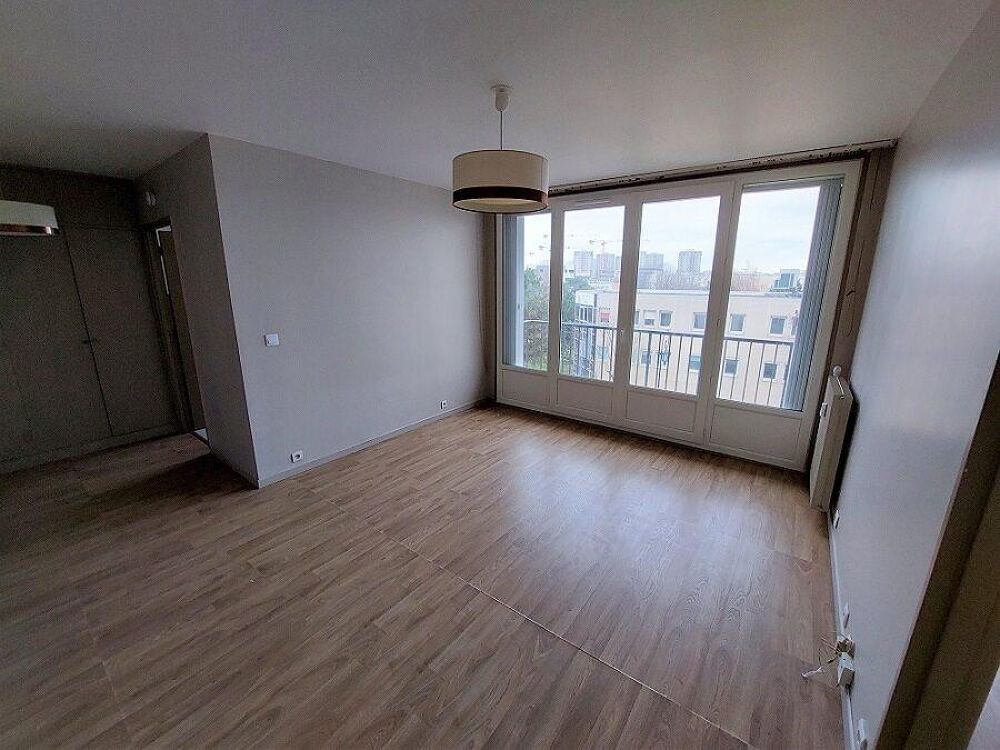 Location Appartement Appartement 2 pièces Nanterre balcon parking cave Nanterre