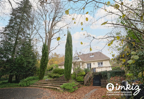   Maison 7 pi�ces 180m� sur terrain de 1,5 hectare Maison - 7 pi�ce(s) - 180 m�