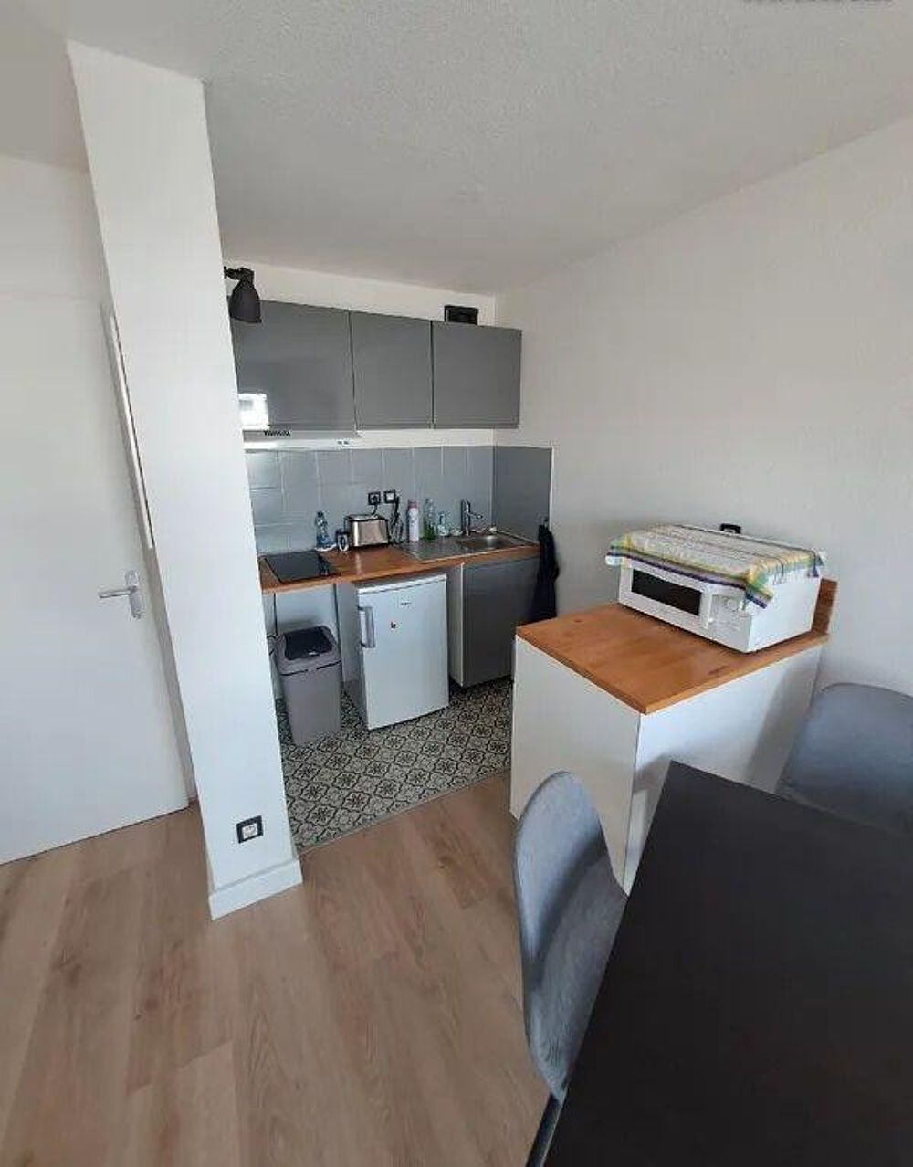 Location Appartement Beau T2 30m² meublé et très lumineux avec terrasse Toulouse