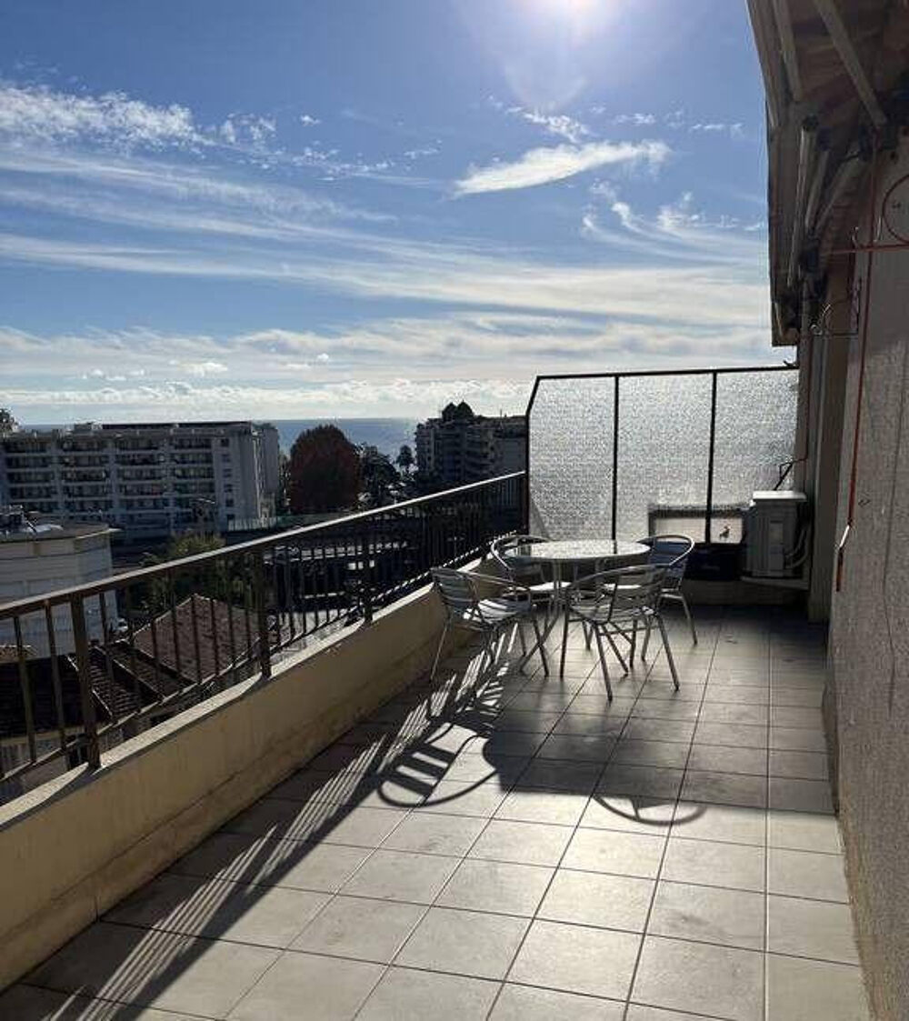 Location Appartement Superbe 2P meublé 36m² vue mer terrasse 20m² Nice