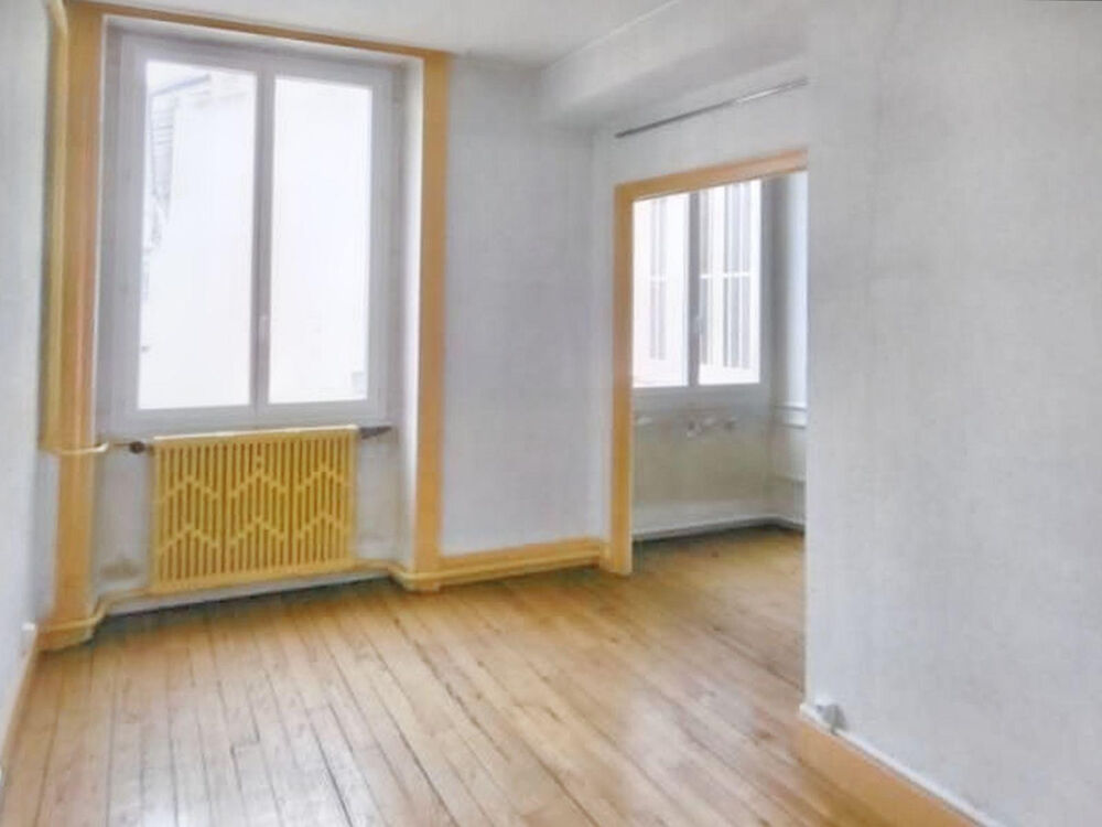 Location Appartement Loue un logement de type T3 au 3 ème étage Saint-Étienne