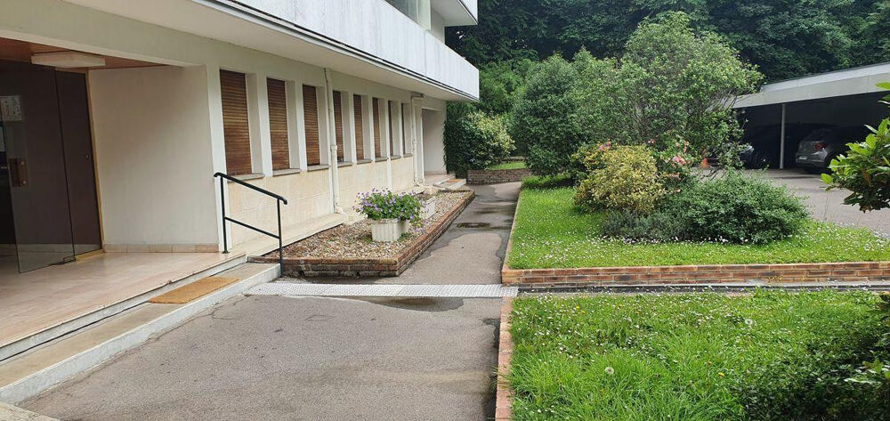 Location Appartement Studio meublé de 20 m2 à St Cloud Saint-cloud