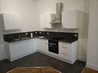  Appartement à louer 3 pièces 64 m²