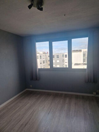  Appartement à louer 1 pièce 21 m²