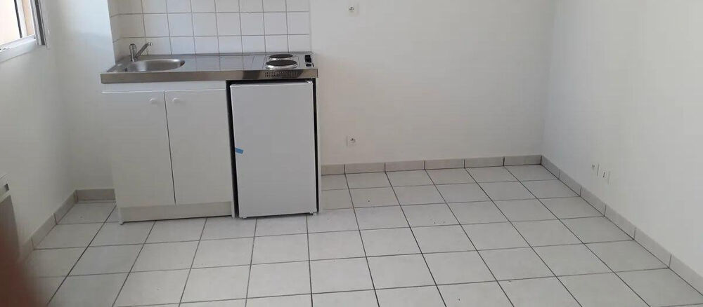 Location Appartement Beau studio étudiant 18m2 à Grenoble Grenoble