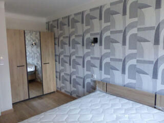  Appartement à louer 4 pièces 90 m²
