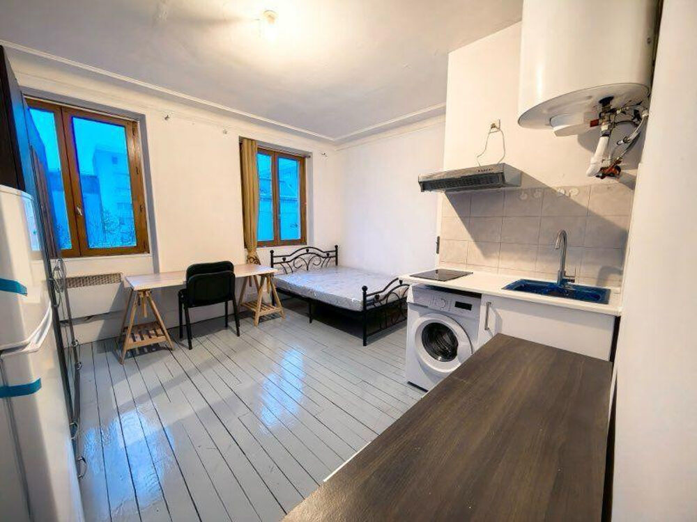 Location Appartement Studio 19m2 à Nanterre Ville - Place de la boule Nanterre