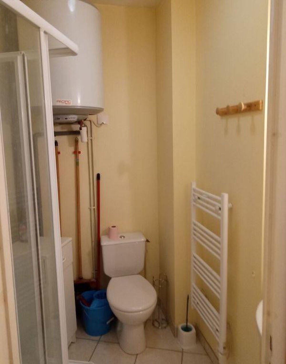 Location Appartement studio lumineux propre et bien équipé à Nantes Nantes