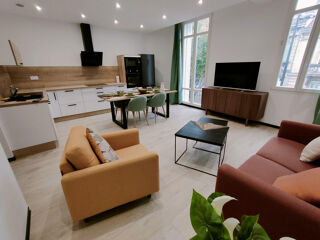  Appartement à louer 3 pièces 78 m²