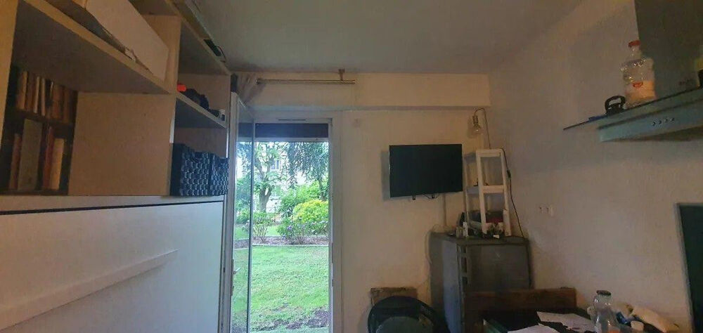 Location Appartement Beau studio meublé 15m² à Suresnes sans vis-à-vis Suresnes