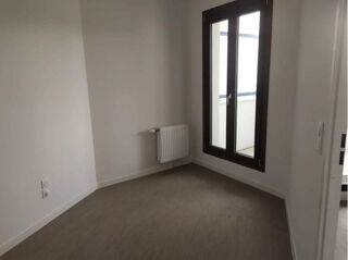  Appartement à louer 3 pièces 72 m²