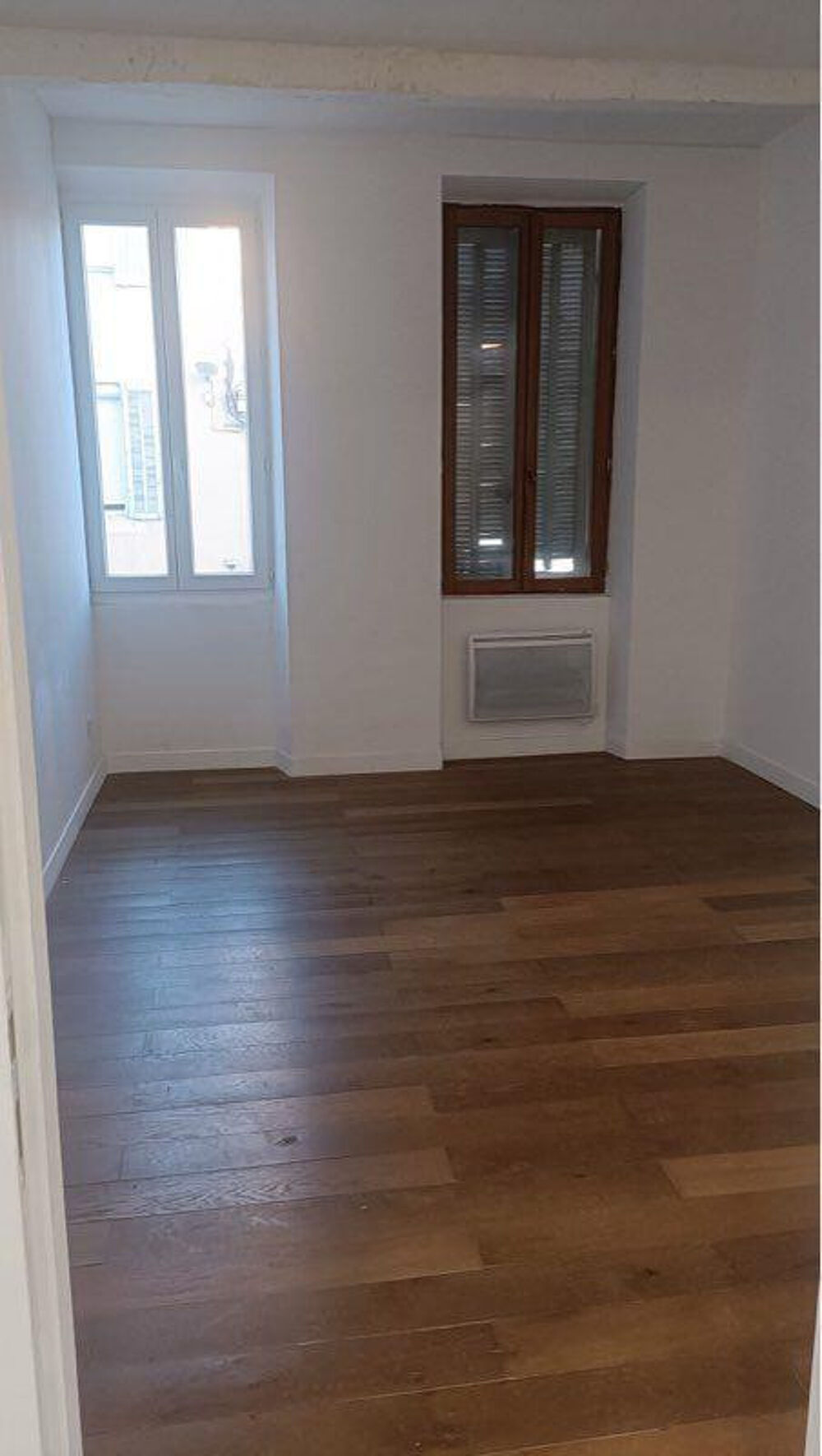 Location Appartement Appartement, 23m², 550€ - Marseille Marseille 16