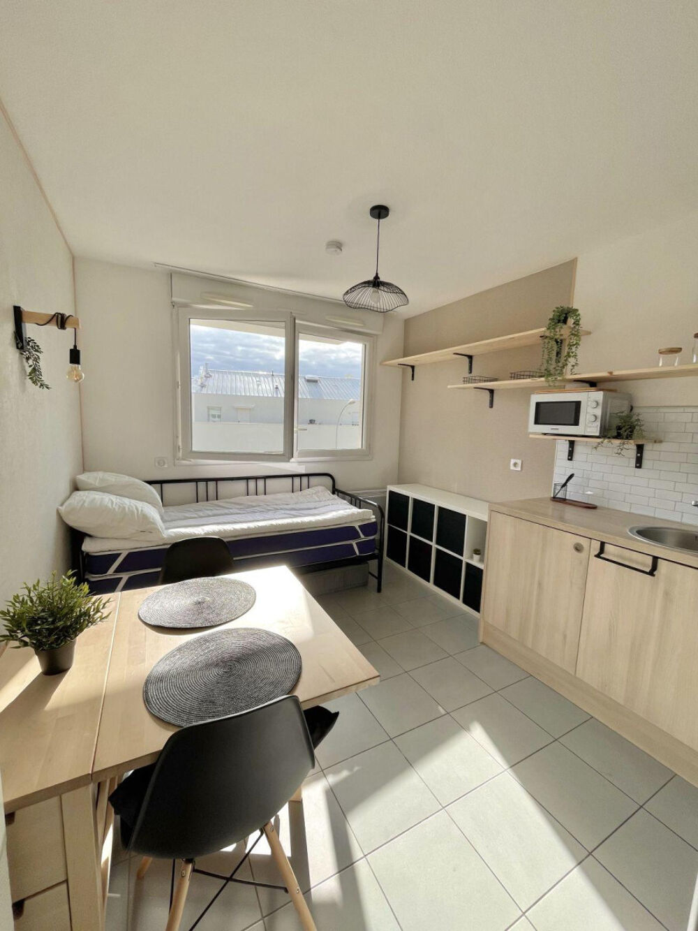 Location Appartement Beau studio meublé 16m² dans résidence étudiante Marseille 14