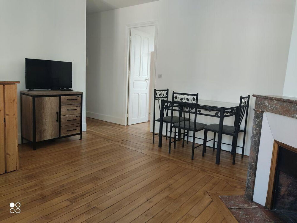 Location Appartement Beau 2P 32m² meublé refait à neuf Puteaux
