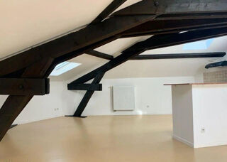  Appartement à louer 3 pièces 55 m²