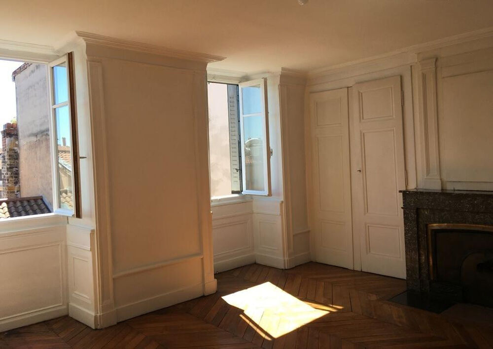 Location Appartement F2 69 m2 Quai Saint Antoine Lyon 2