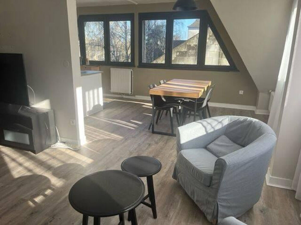 Location Appartement TOURS CENTRE – Superbe T4 meublé de 83 m² Tours