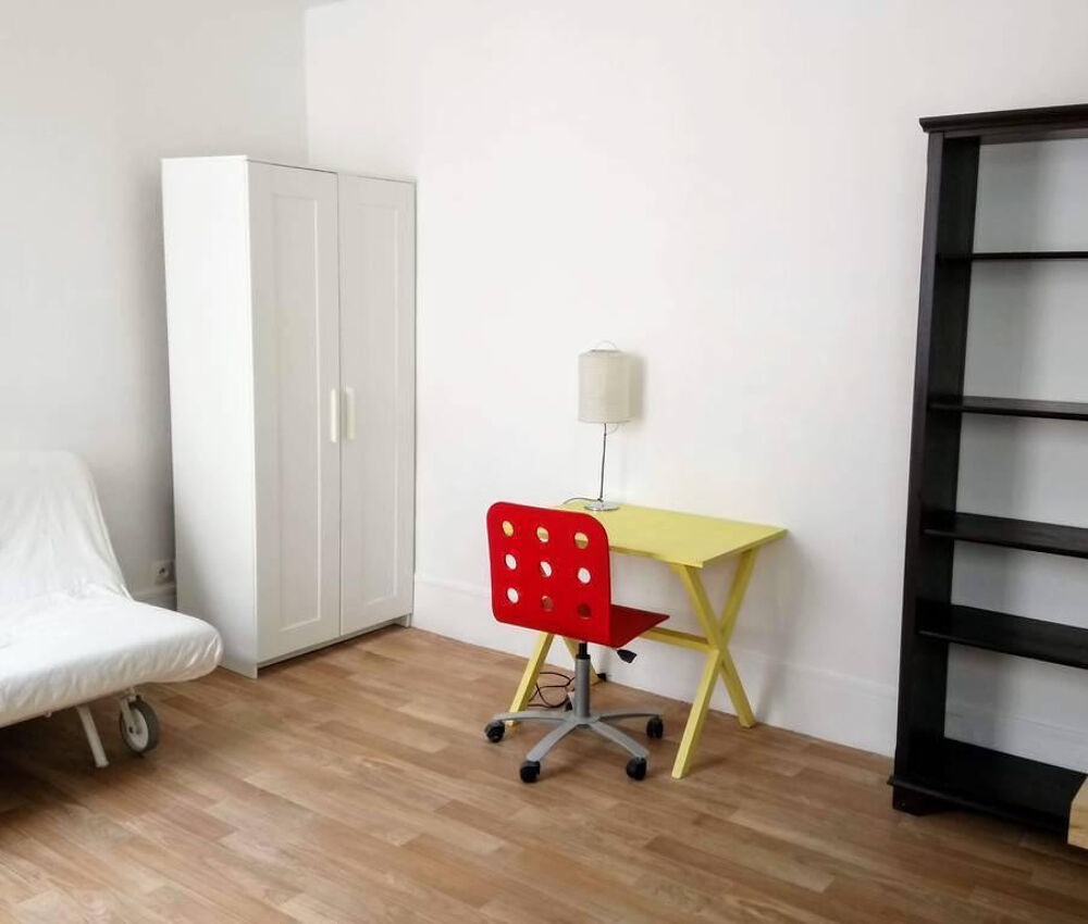 Location Appartement Studio à louer Paris 11ème Paris 11