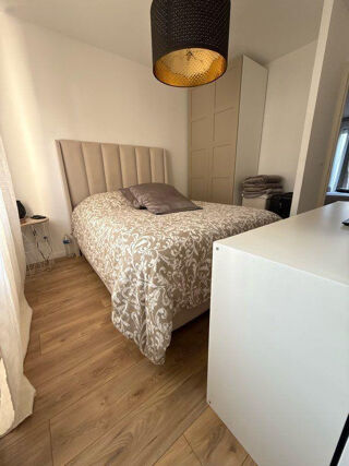  Appartement à louer 2 pièces 48 m²