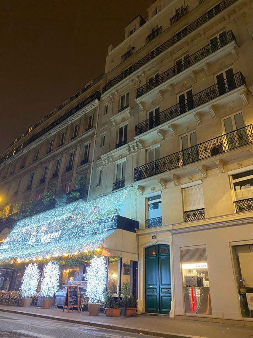 Location Appartement Petit studio meublé Paris 9 eme Paris 9