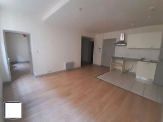  Appartement à louer 3 pièces 52 m²