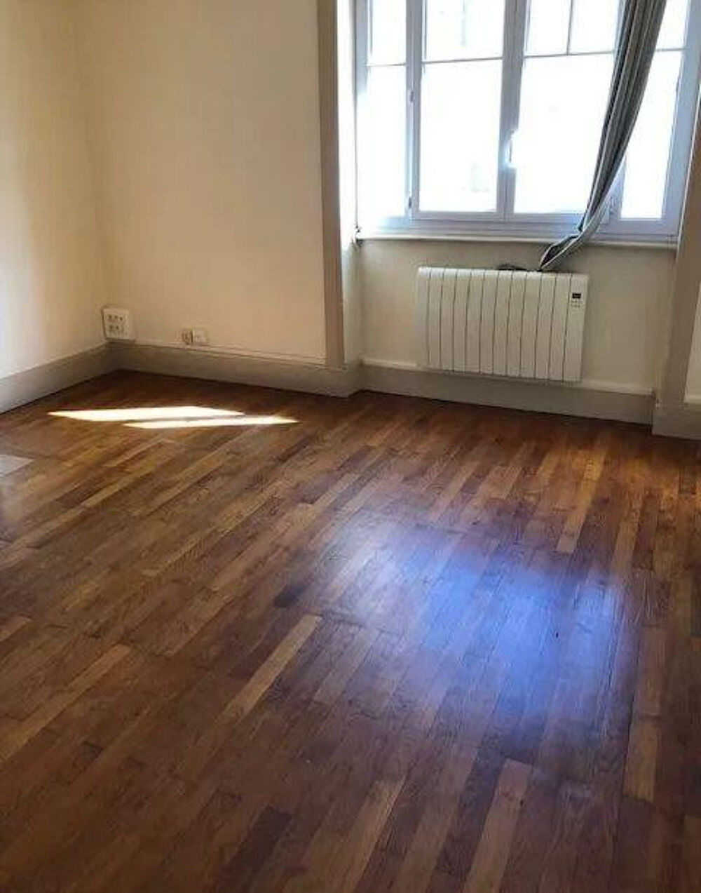 Location Appartement Grand studio bis 46m2 Lyon Dauphiné-Lacassagne Lyon 3