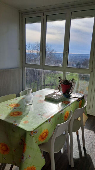  Appartement � louer 5 pi�ces 102 m�