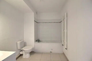  Appartement à louer 2 pièces 37 m²