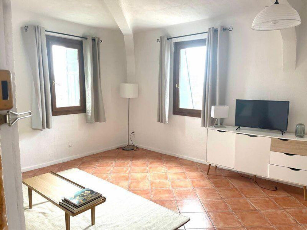 Location Appartement Joli studio 30m²  meublé centre ville de Toulon Toulon