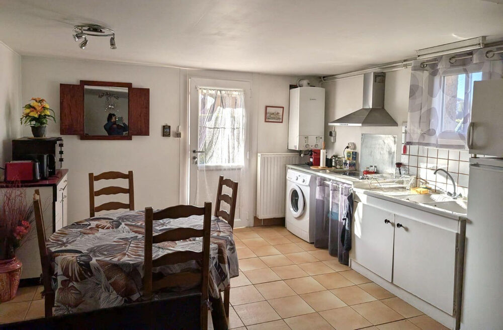 Location Appartement GRAND STUDIO  Résidentiel, Jardin, Parkings ... Décines-charpieu
