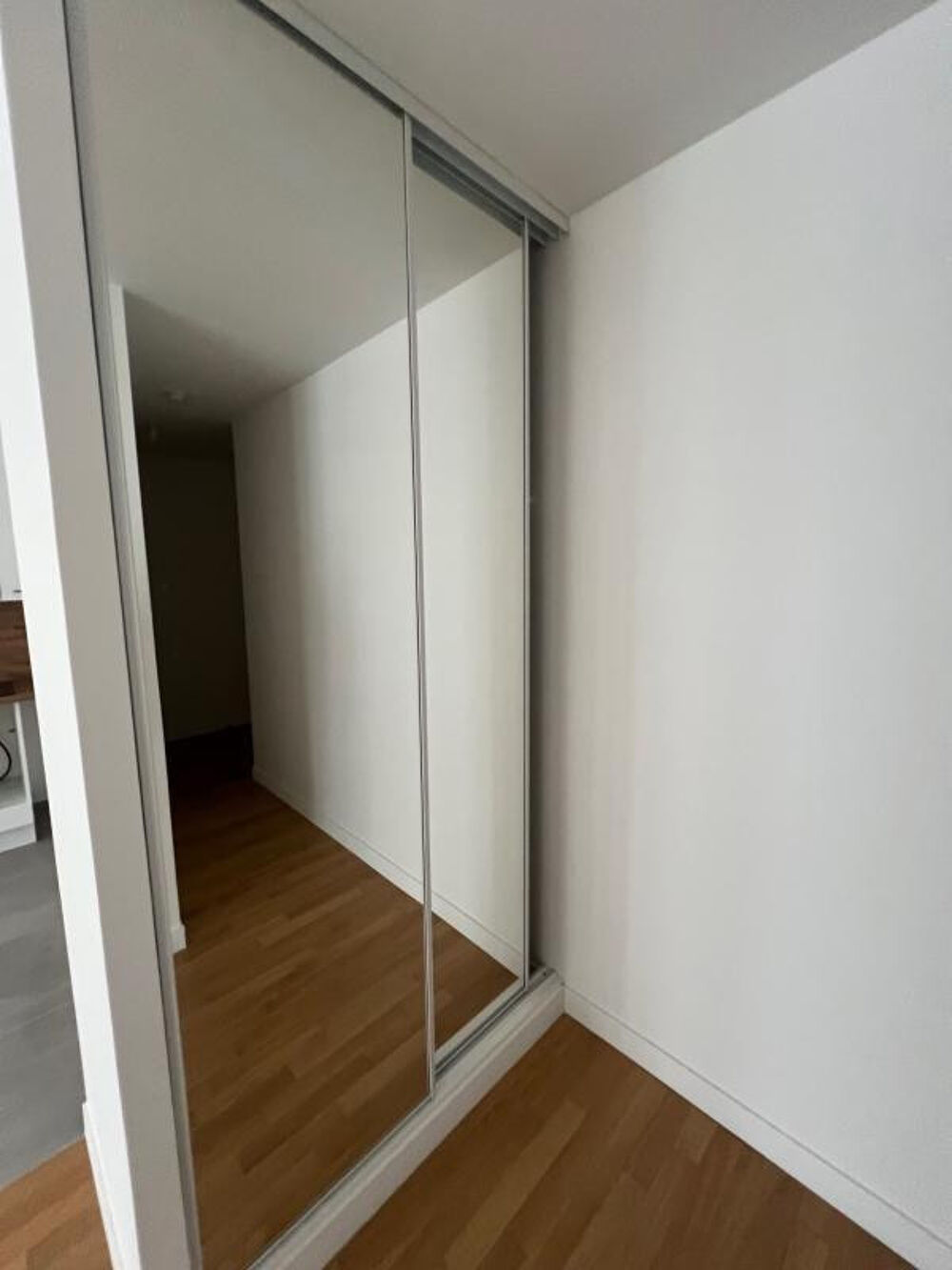 Location Appartement Grand T2 à Levallois Levallois-perret