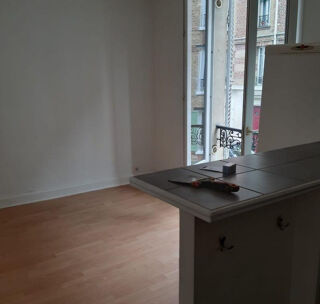  Appartement à louer 2 pièces 28 m²