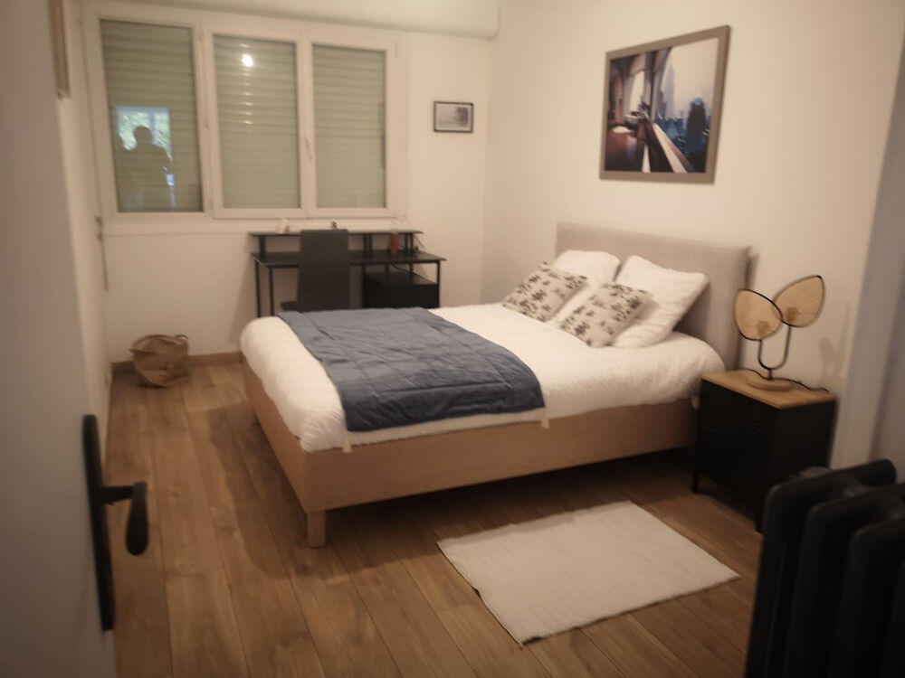 Location Appartement Belle chambre en colocation dans grand appartement Saint-herblain