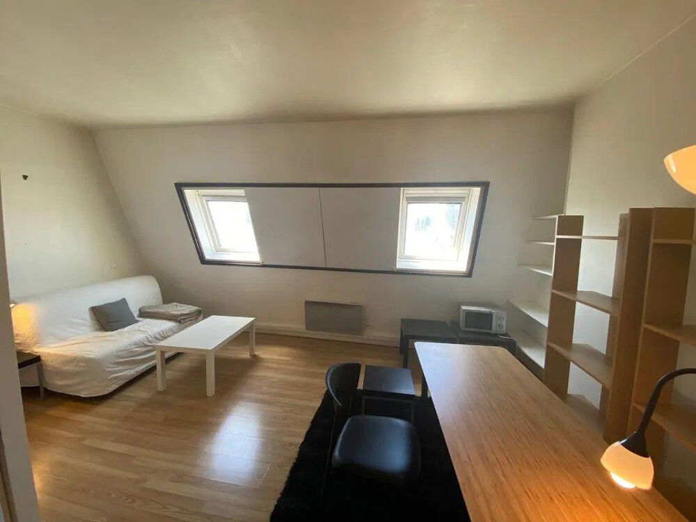 Location Appartement Beau studio meublé 23m² Wagram 75017 Paris 17