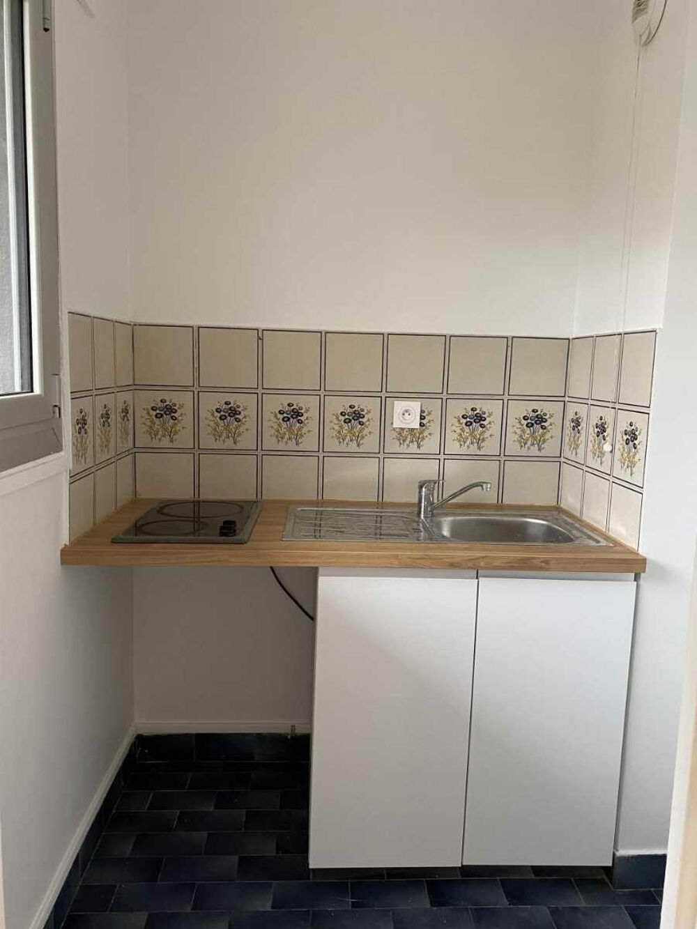 Location Appartement Studio à louer Courbevoie La Défense Courbevoie