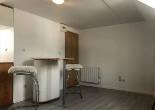  Appartement à louer 1 pièce 21 m²