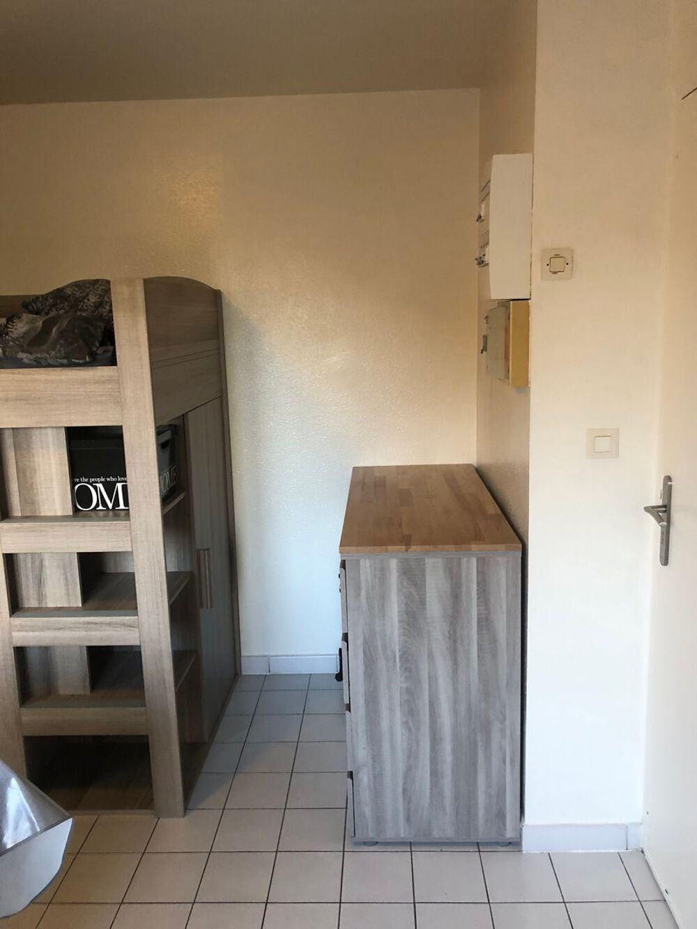 Location Appartement Studio meublé, à proximité de la gare de Coigniere Coignières