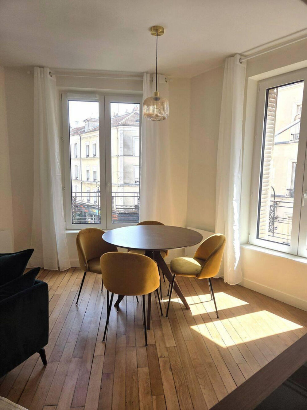 Location Appartement T2 meublé près de la Défense Puteaux