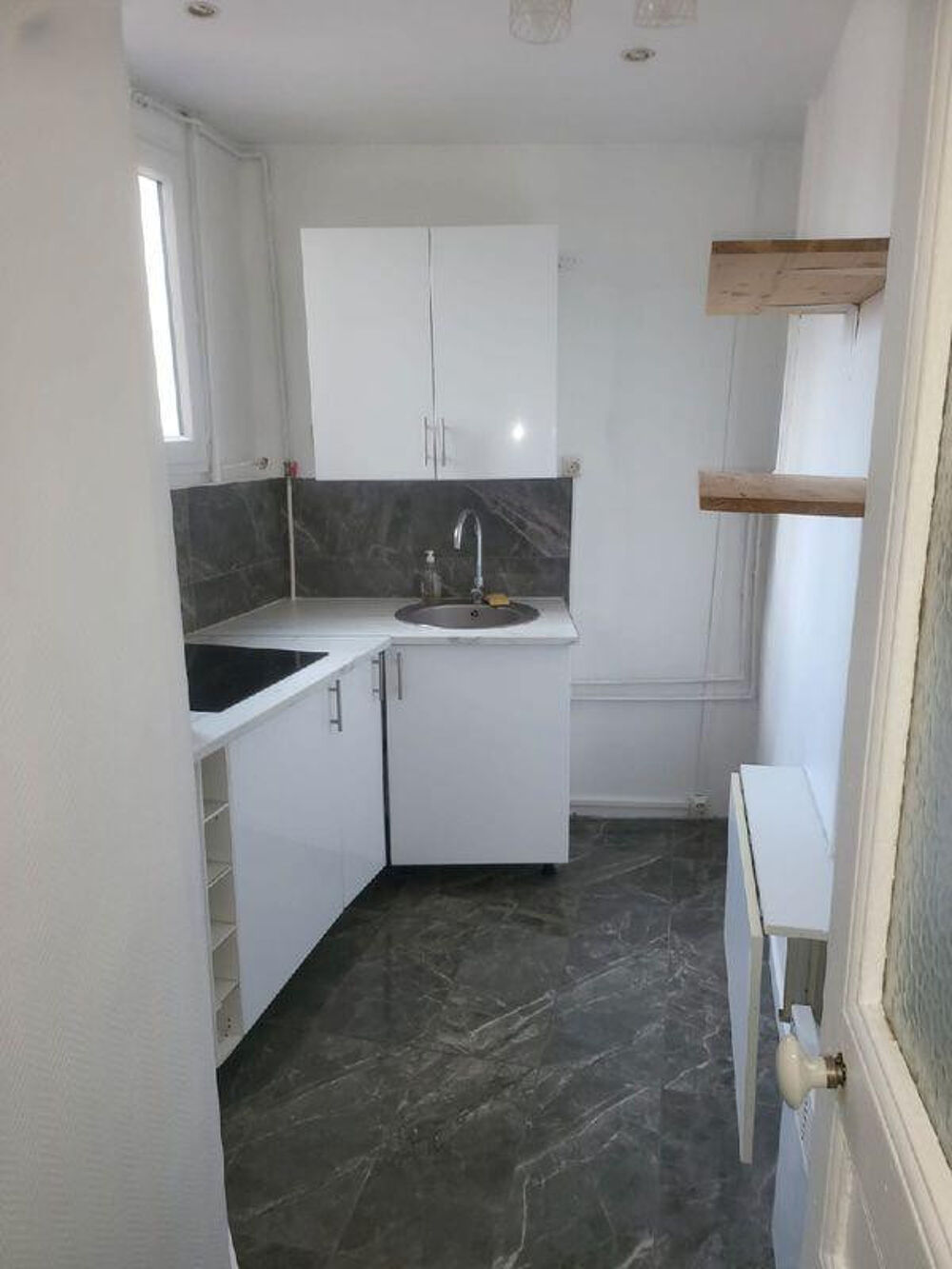 Location Appartement Deux pièces paris XVII Guy Moquet Paris 17