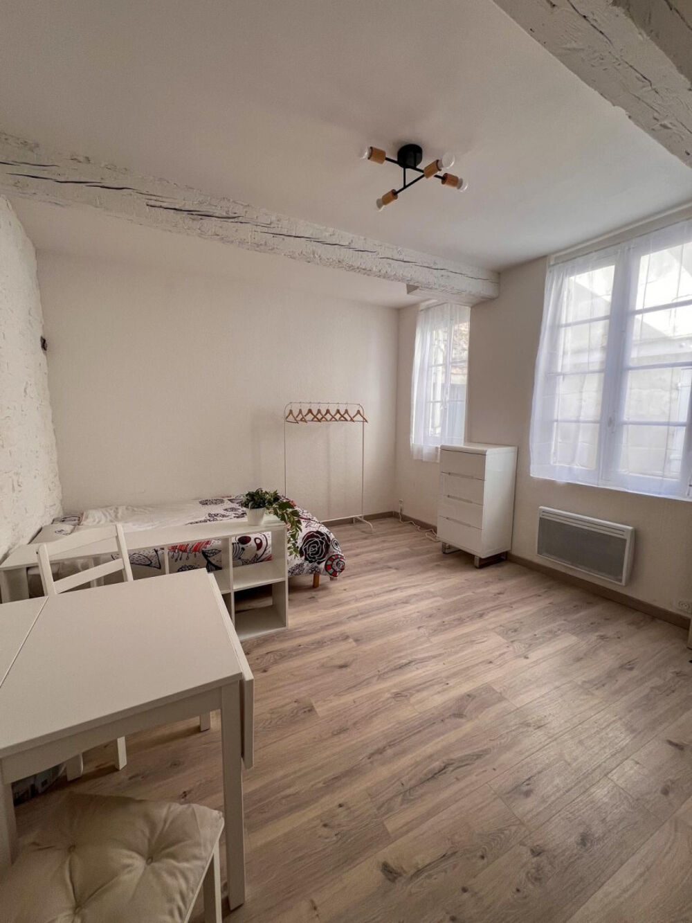 Location Appartement Studio à louer - Écusson Nîmes Nîmes
