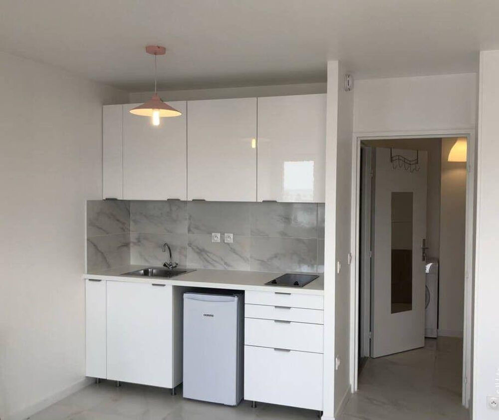 Location Appartement Grand F1 35m² meublé Évry refait à neuf Évry-courcouronnes