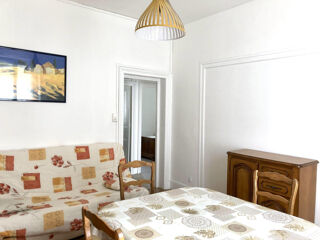  Appartement à louer 4 pièces 52 m²