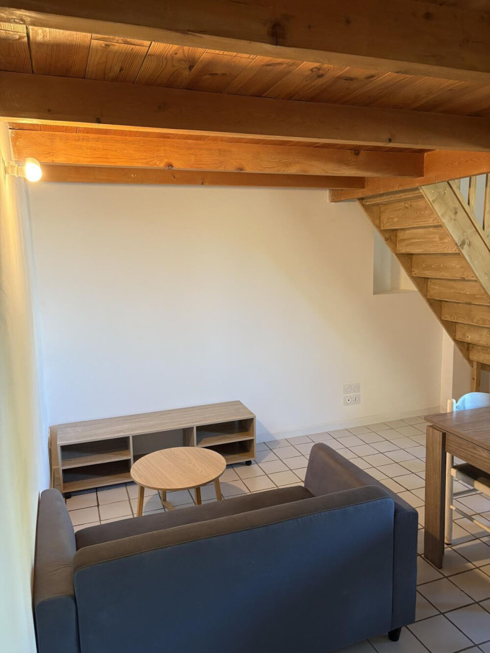 Location Appartement À louer - T1 Bis avec mezzanine - 575€ CC Pignans