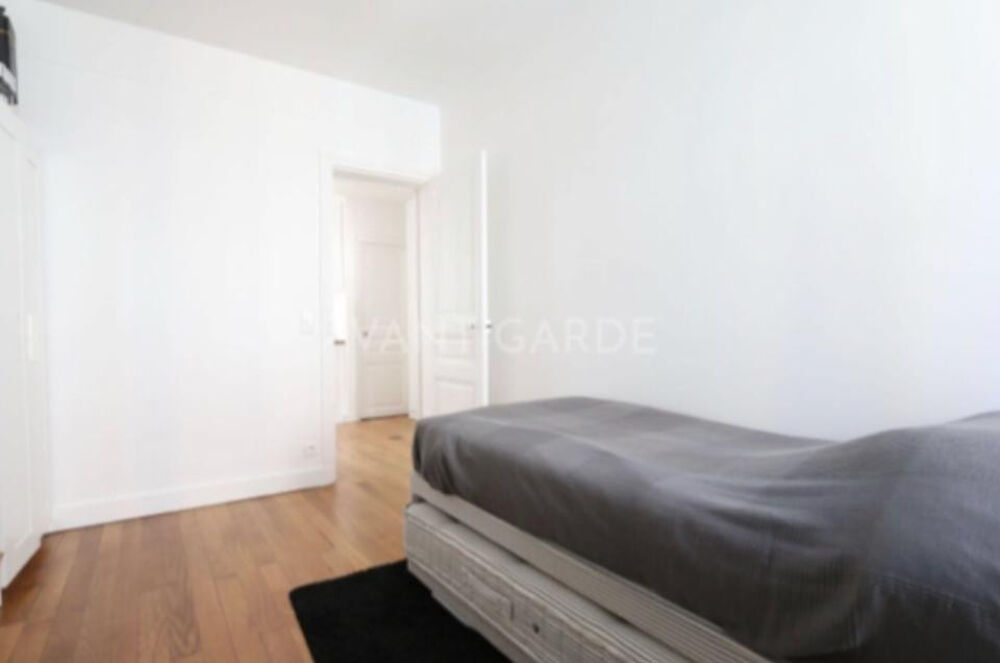 Location Appartement Location meublée 3 pièces Puteaux