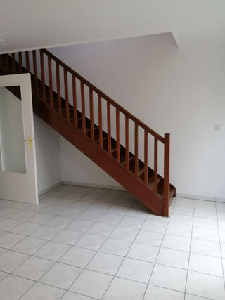  Appartement à louer 2 pièces 40 m²