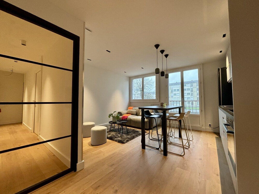 Location Appartement Chambre dispo en coloc 90m² rénovée Rennes