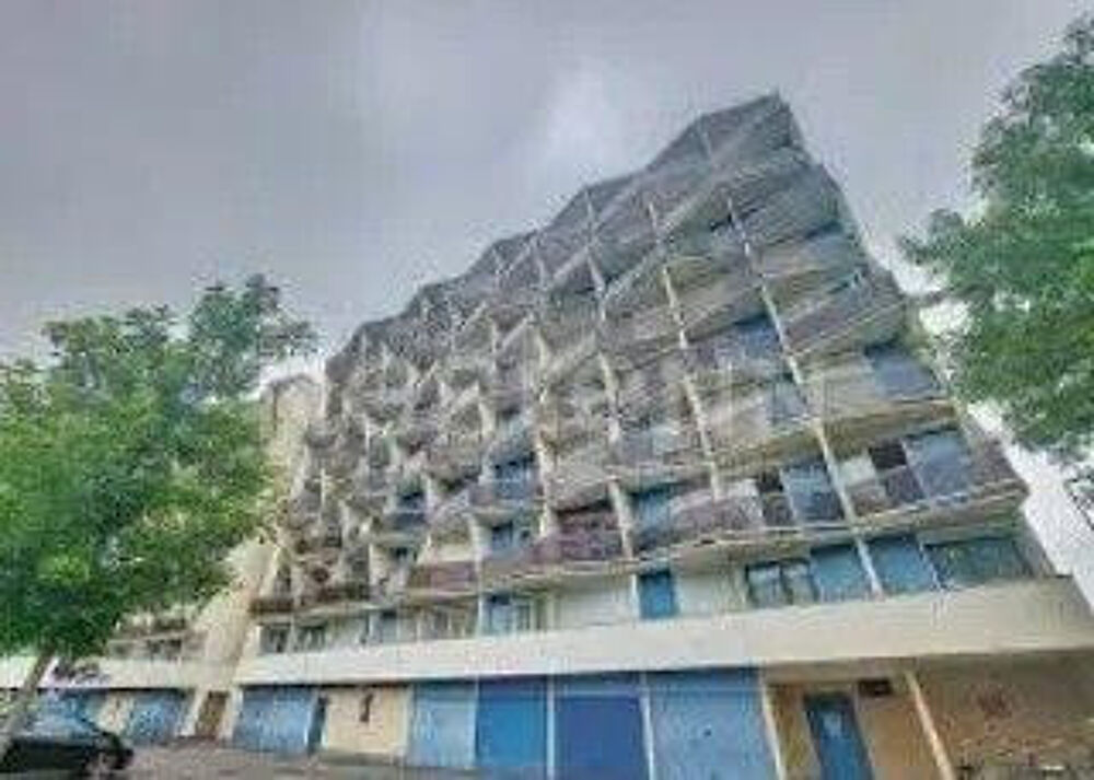Location Appartement 2P meublé 32m² avec 2 balcons et un parking Plaisir