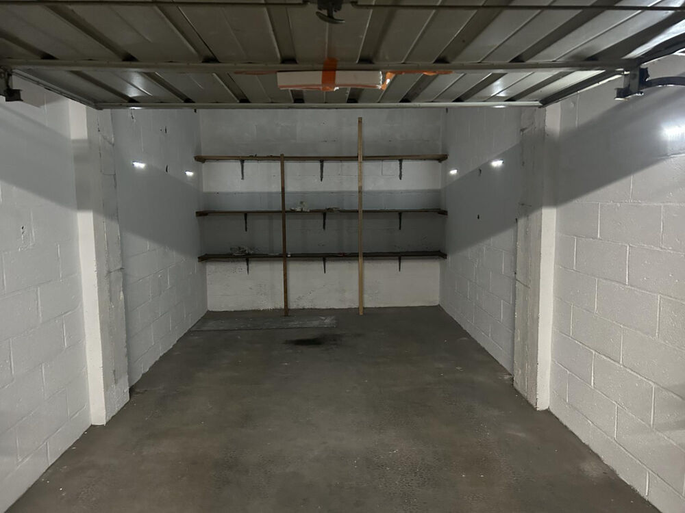Location Appartement T4 refait à neuf, proche du centre ville Troyes