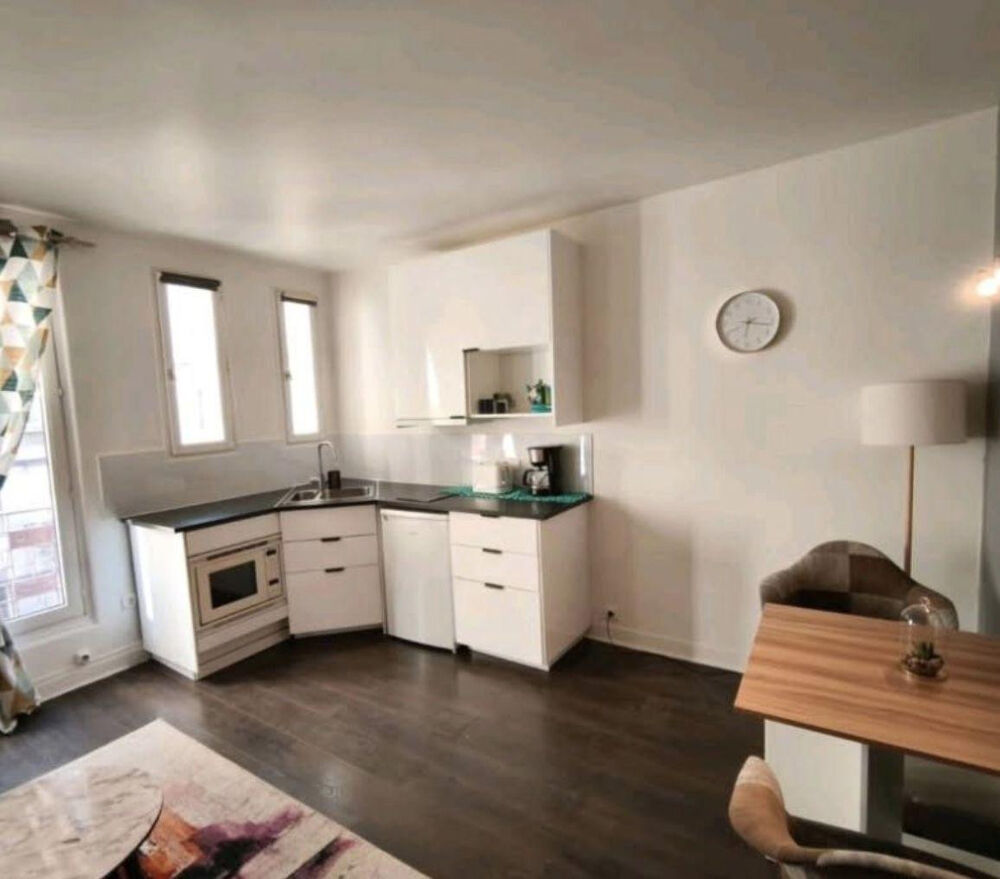 Location Appartement Studio meublé Paris 15e Paris 15
